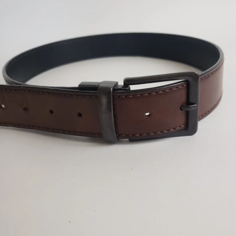Levi's Men's Reversible Faux Leather‎ Belt Brown/Black Size S (30-32) 1.5
